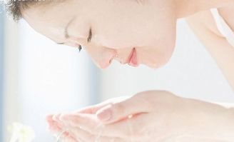 告別惱人痘痘！13個(gè)科學(xué)祛痘小方法，助你快速恢復(fù)平滑肌膚